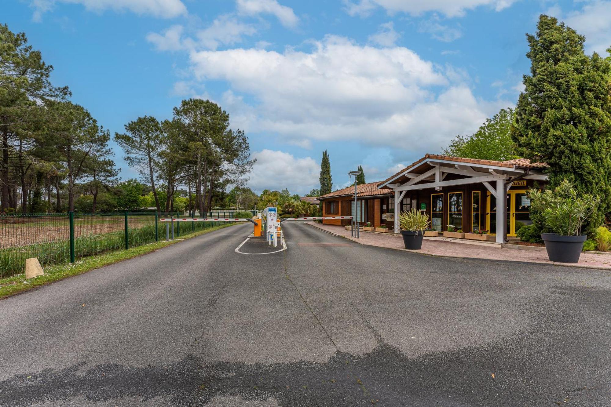 Mobile Home Biscarrosse Exterior photo